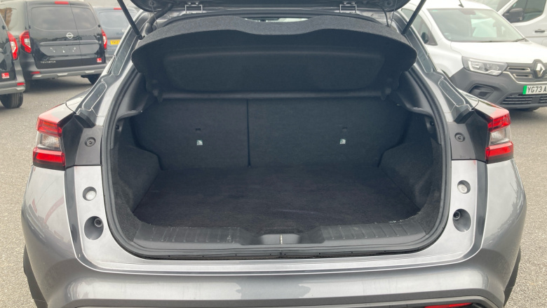 Nissan Juke 1.0 DiG-T 114 Tekna 5dr Petrol Hatchback